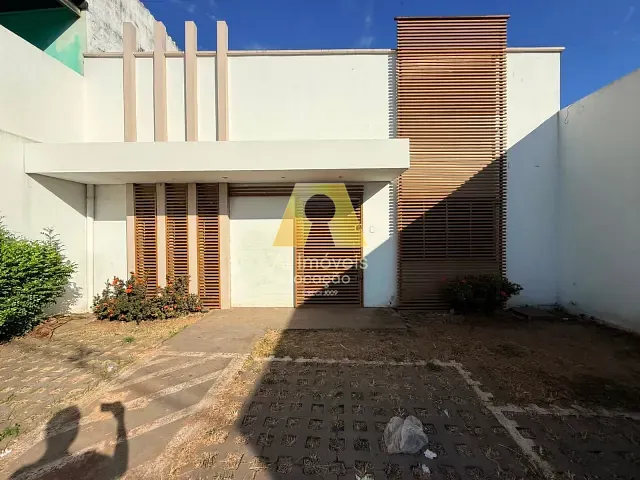 Prédio com 230m², para alugar, no bairro Baixa da Colina em Rio Branco