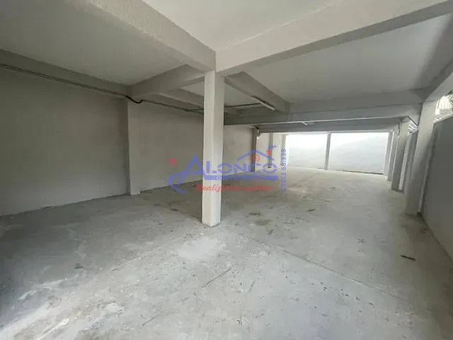 Prédio com 438m², à venda ou para alugar, no bairro Centro em Jacareí