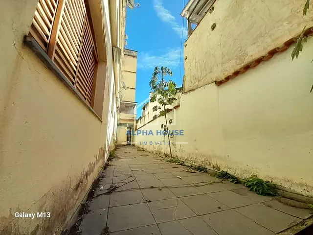 Prédio com 1224m², à venda, no bairro Santa Rita em Aparecida