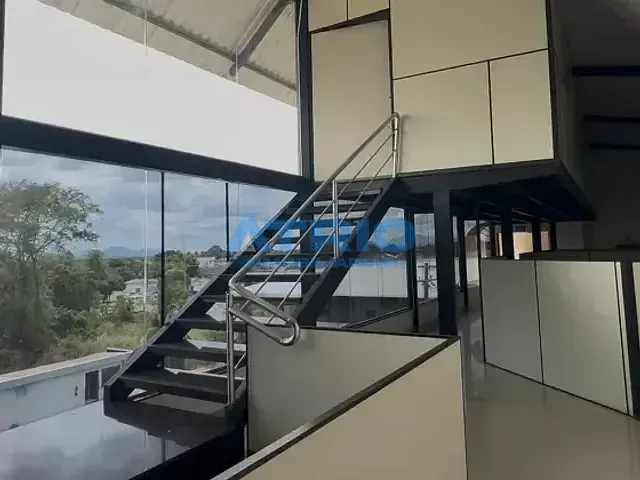 Prédio à venda, no bairro Calungá em Boa Vista