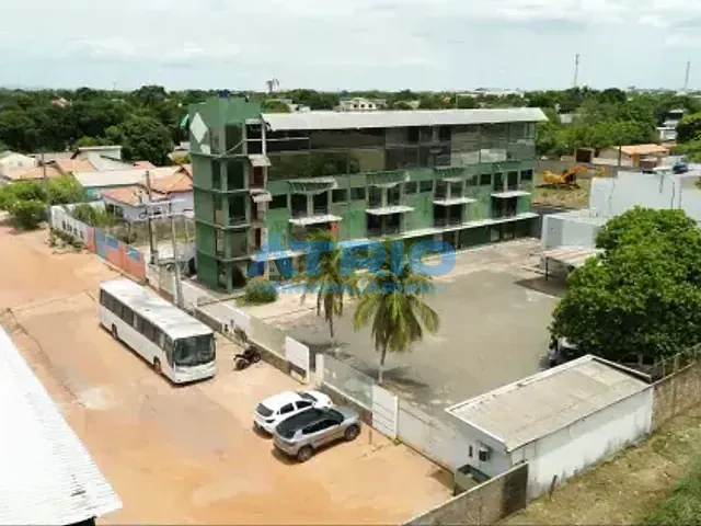 Prédio à venda, no bairro Calungá em Boa Vista
