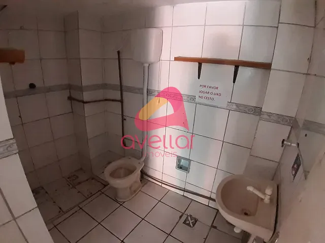 Prédio para alugar, no bairro Santo Antônio em Recife
