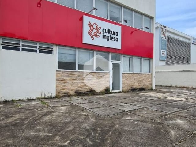 Prédio com 1258m², para alugar, no bairro Jacarepaguá em Rio de Janeiro