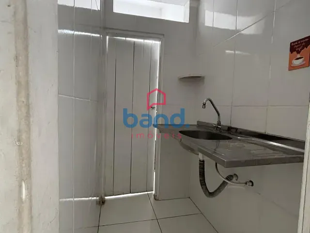 Prédio para alugar, no bairro Centro em Porto Feliz