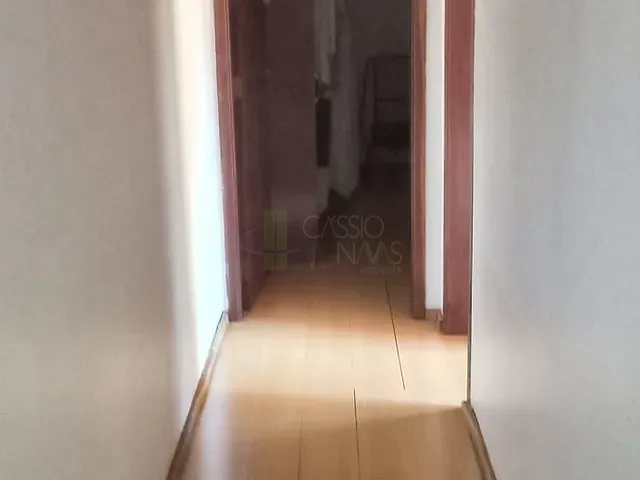 Prédio com 518m², à venda, no bairro Centro em Apucarana