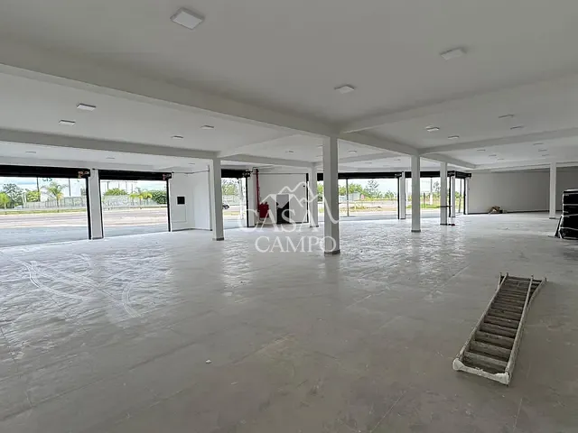 Prédio com 1450m², para alugar, no bairro Parque Industrial em Itu