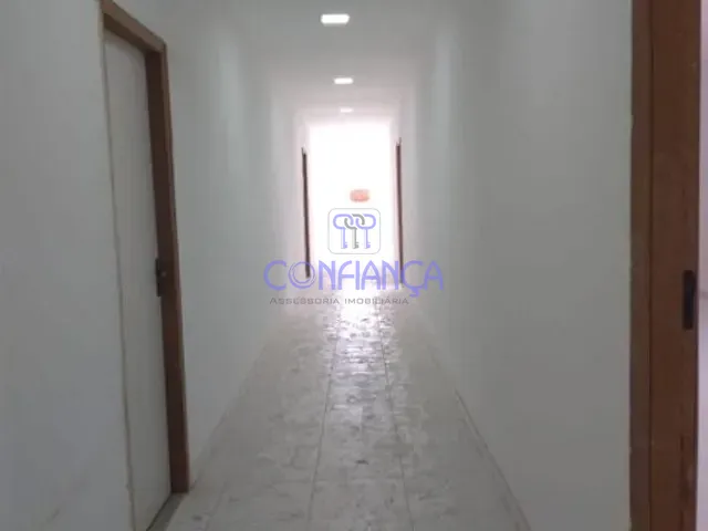 Prédio com 240m², à venda, no bairro Campo Grande em Rio de Janeiro