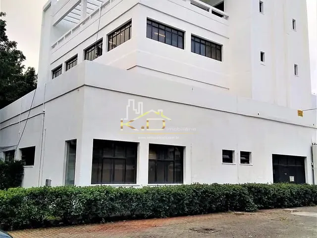 Prédio com 4816m², à venda ou para alugar, no bairro Parque Industrial Tomas Edson em São Paulo