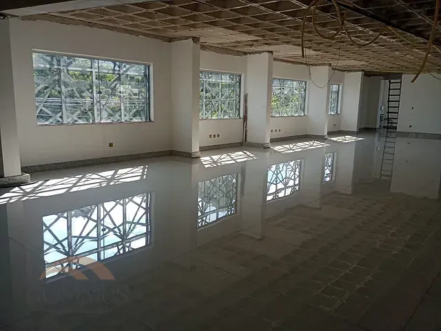 Prédio com 408m², à venda, no bairro Canaã em Ipatinga