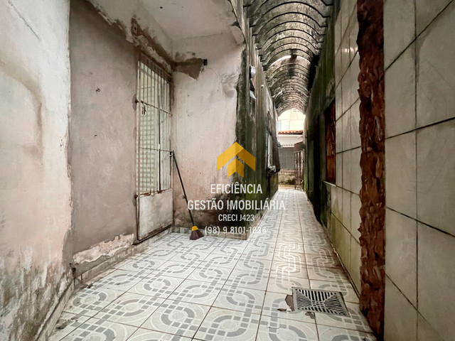 Prédio à venda, no bairro João Paulo em São Luís