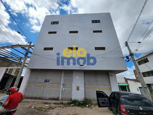 Prédio para alugar, no bairro Riachão em Caruaru