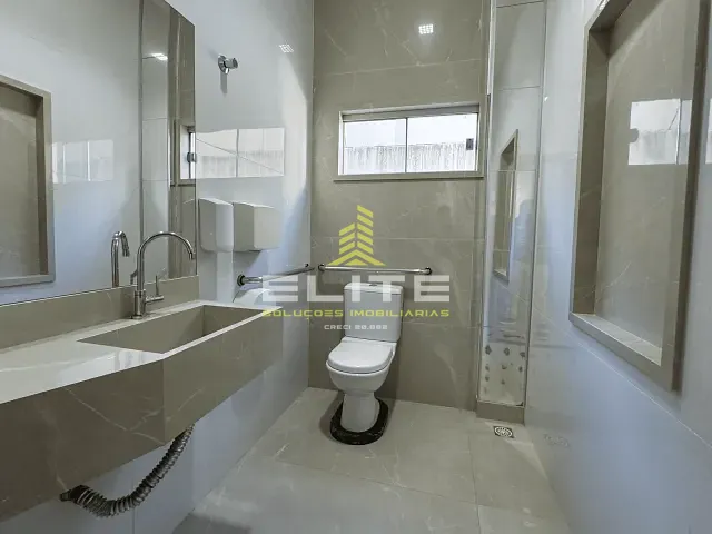 Prédio com 430m², para alugar, no bairro Centro-Norte em Sorriso