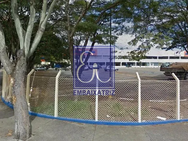 Prédio com 18000m², para alugar, no bairro Jardim Motorama em São José dos Campos
