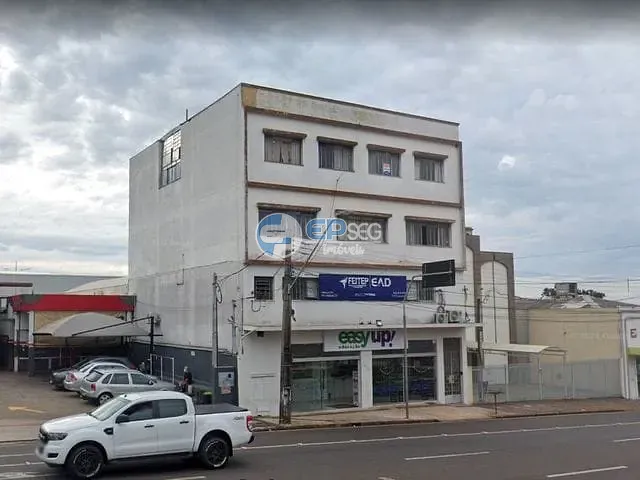Prédio com 578m², à venda, no bairro Centro em Londrina