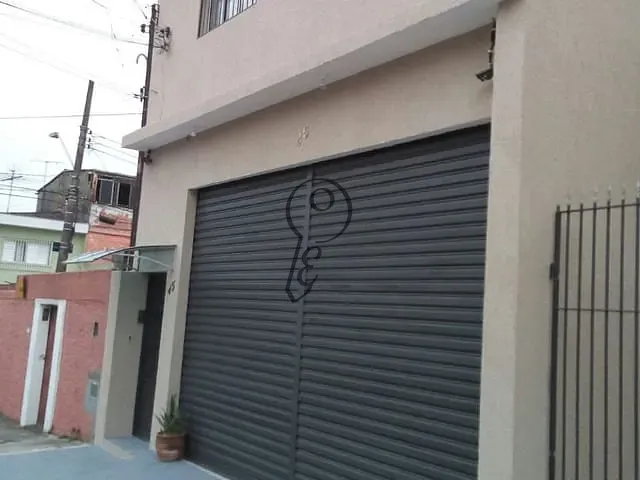 Prédio com 270m², à venda, no bairro Vila Liviero em São Paulo