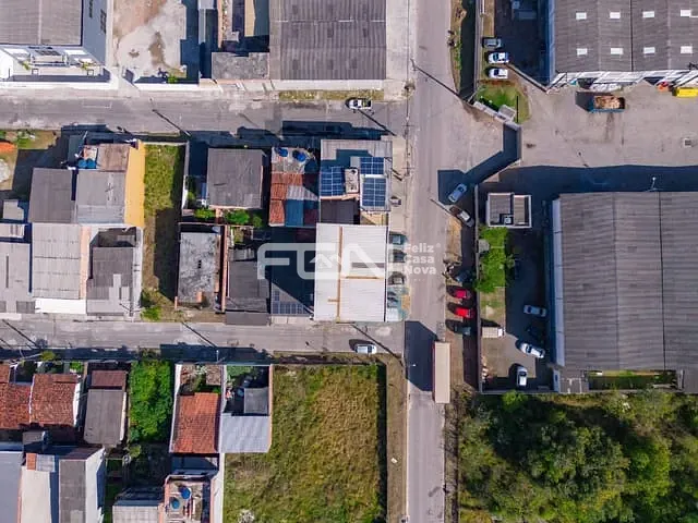 Prédio com 698m², à venda, no bairro Parque DAS PALMEIRAS em Camaçari