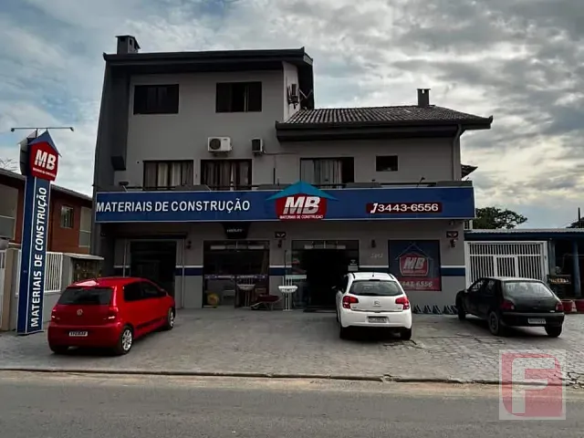 Prédio com 524m², à venda, no bairro Continental em Itapoá