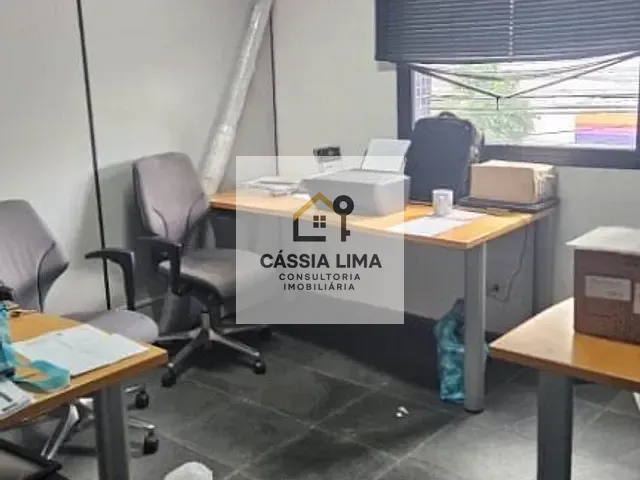 Prédio com 110m², à venda, no bairro Quarta Parada em São Paulo