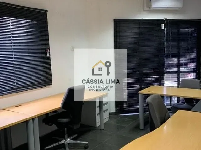 Prédio com 110m², à venda, no bairro Quarta Parada em São Paulo