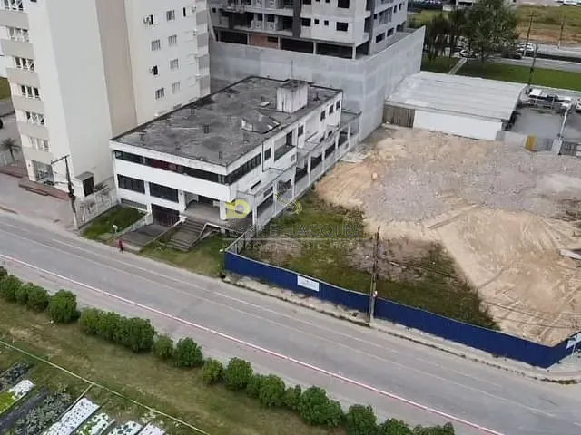 Prédio à venda, no bairro Cidade Universitária Pedra Branca em Palhoça