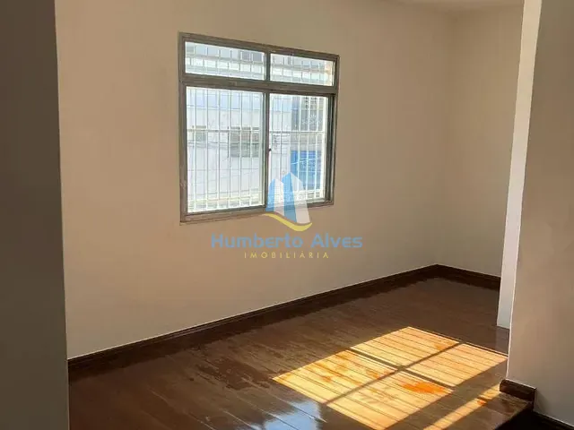 Prédio com 442m², à venda, no bairro Centro em Vitória da Conquista
