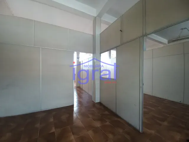 Prédio com 222m², à venda, no bairro Jardim Oriental em São Paulo