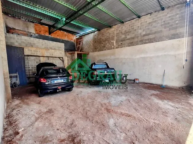 Prédio para alugar, no bairro Centro em Itapeva