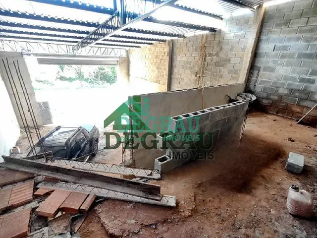 Prédio para alugar, no bairro Centro em Itapeva