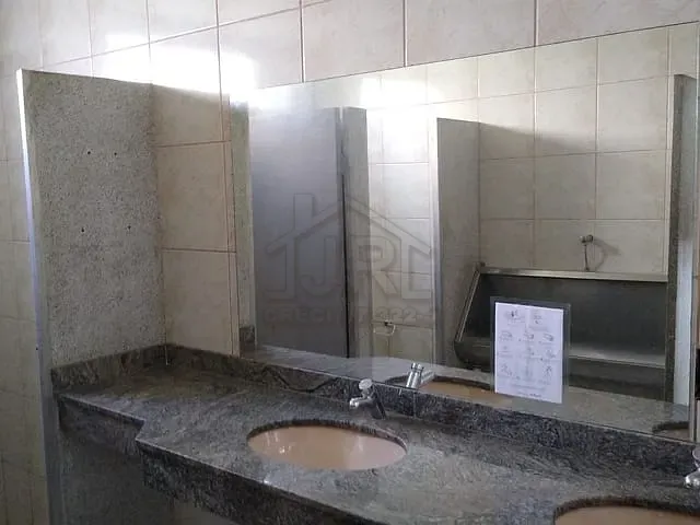 Prédio com 930m², à venda, no bairro Matriz em Mauá