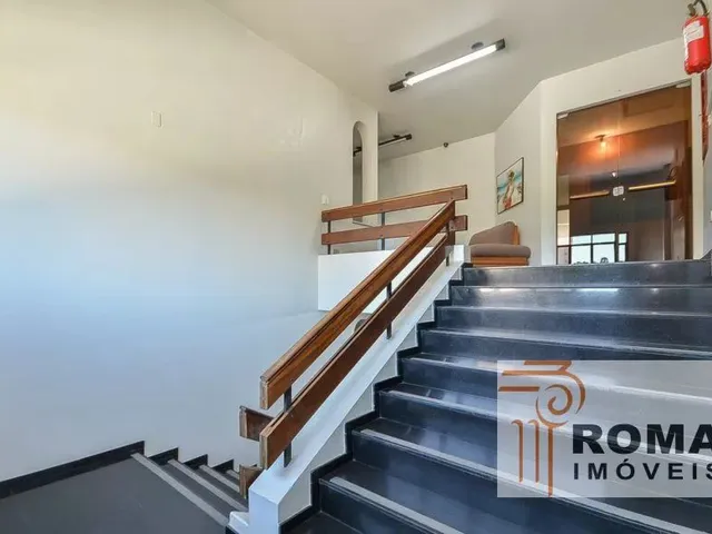 Prédio para alugar, no bairro Centro Cívico em Curitiba