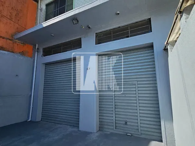 Prédio com 118m², à venda, no bairro Vila Sacadura Cabral em Santo André