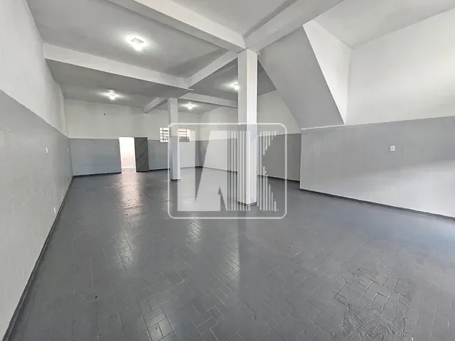 Prédio com 118m², à venda, no bairro Vila Sacadura Cabral em Santo André