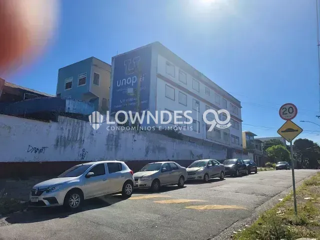 Prédio para alugar, no bairro Penha Circular em Rio de Janeiro