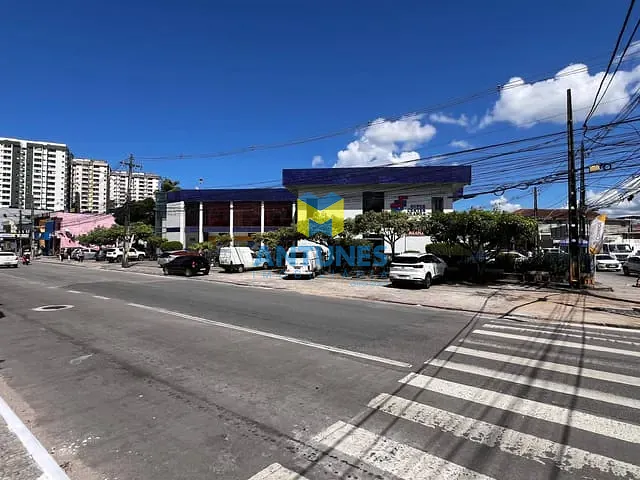 Prédio com 2579m², à venda, no bairro Várzea em Recife