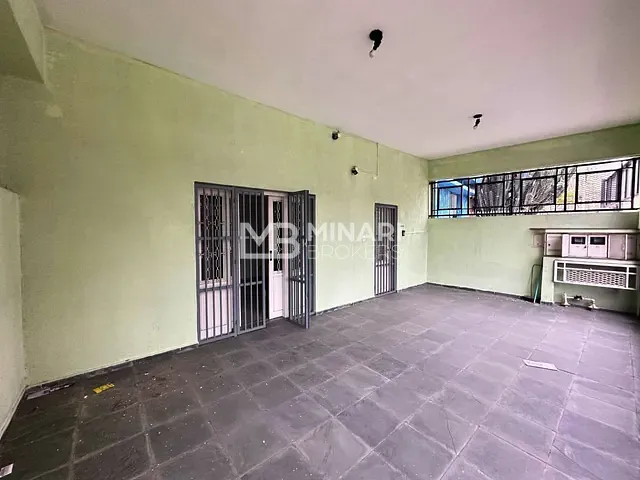 Prédio com 219m², à venda, no bairro Vila Osasco em Osasco