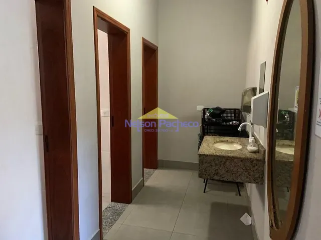 Prédio com 319m², à venda, no bairro Centro em Capivari