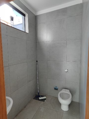 Prédio para alugar, no bairro Centro em Fernandópolis