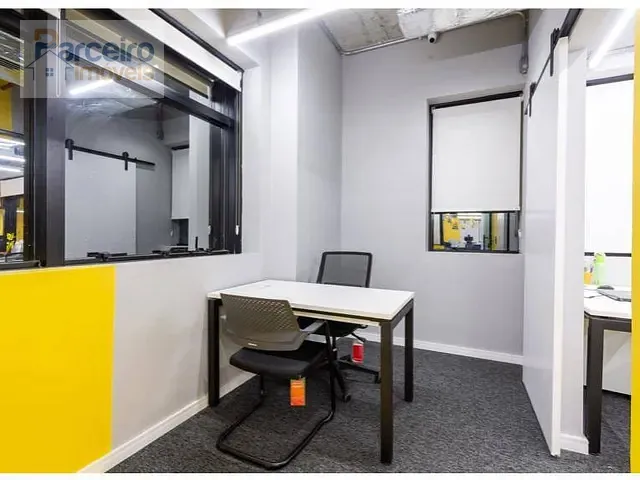 Prédio com 211m², à venda, no bairro Vila Gomes Cardim em São Paulo