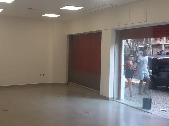 Prédio com 550m², à venda, no bairro Centro em Rio de Janeiro