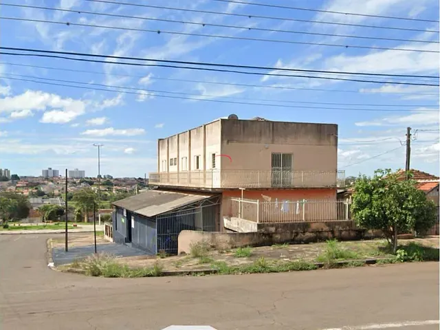Prédio com 317m², à venda, no bairro Jardim do Sol em Londrina