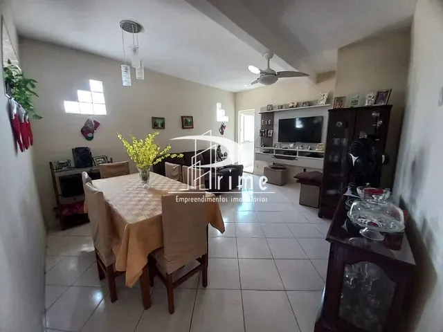 Prédio com 360m², à venda, no bairro Barro Vermelho em São Gonçalo