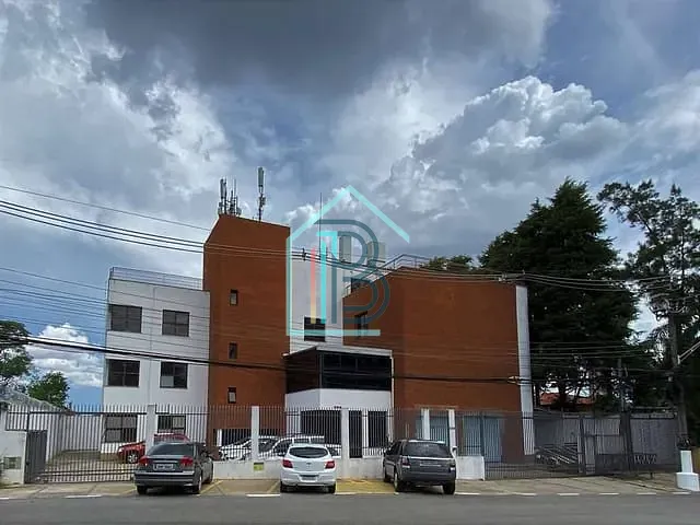 Prédio com 967m², à venda, no bairro Jardim Lambreta em Cotia