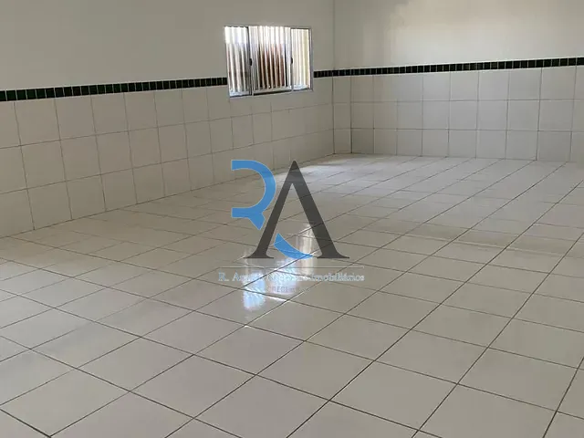 Prédio para alugar, no bairro Vila Santa Teresa (Zona Leste) em São Paulo