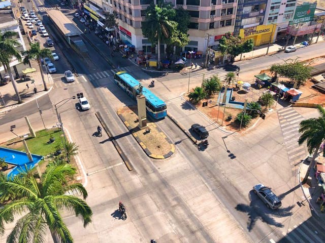 Prédio com 7499m², à venda, no bairro Setor Central em Goiânia