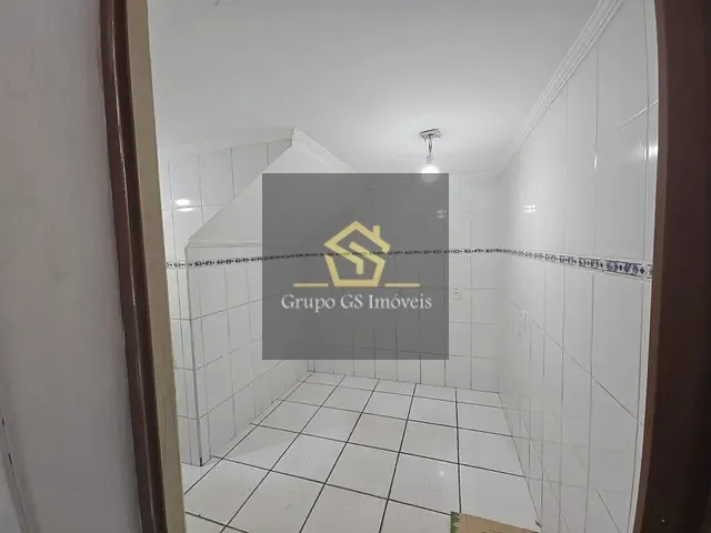 Prédio com 526m², para alugar, no bairro Centro em Vinhedo
