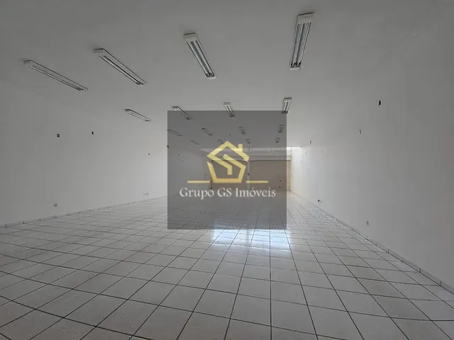 Prédio com 526m², para alugar, no bairro Centro em Vinhedo