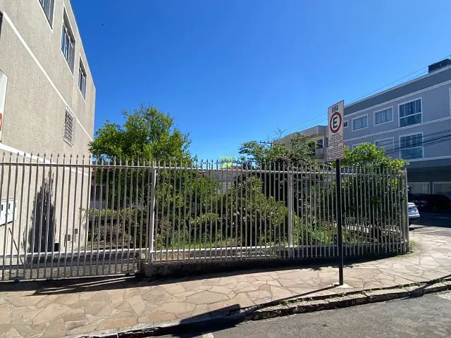 Prédio com 516m², à venda, no bairro Centro em Guarapuava