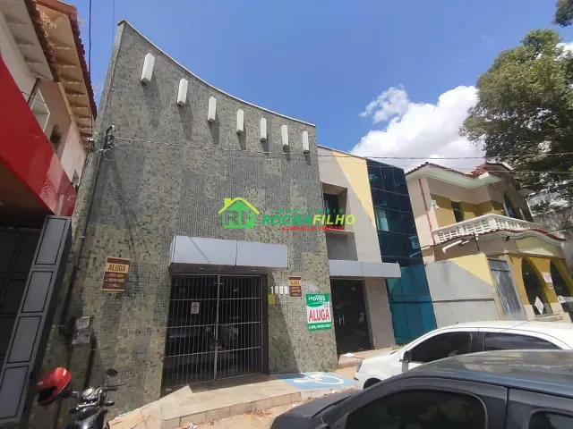 Prédio com 720m², para alugar, no bairro Centro em Teresina