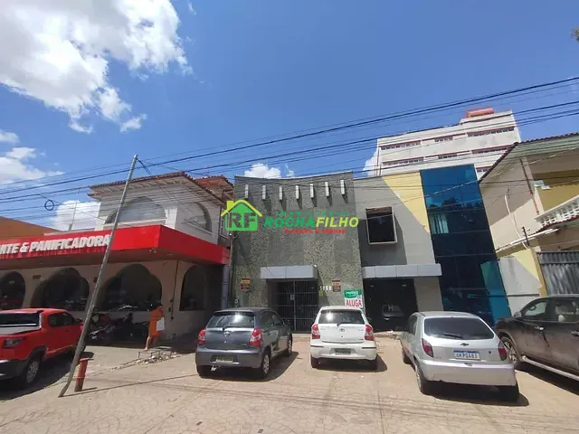Prédio com 720m², para alugar, no bairro Centro em Teresina