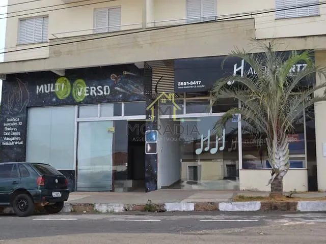 Prédio com 400m², à venda, no bairro Centro em Guaxupé